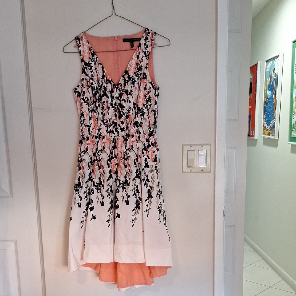 Chic Floral High-Low Dress in Black and Pink
